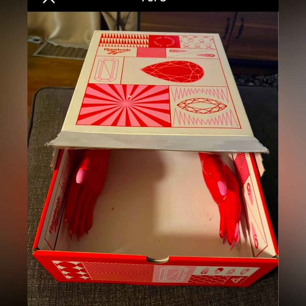 Custom rare shoe box shoe holder limited edition